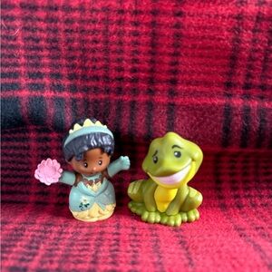Princess Tiana and Frog Little people